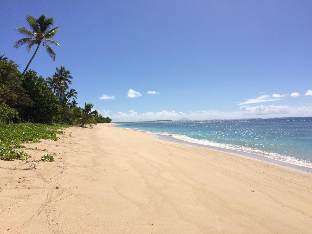 セレニティ ビーチズ リゾート Uoleva Island エクステリア 写真