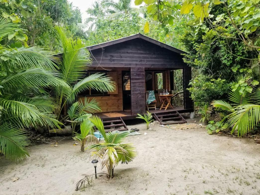 セレニティ ビーチズ リゾート Uoleva Island エクステリア 写真