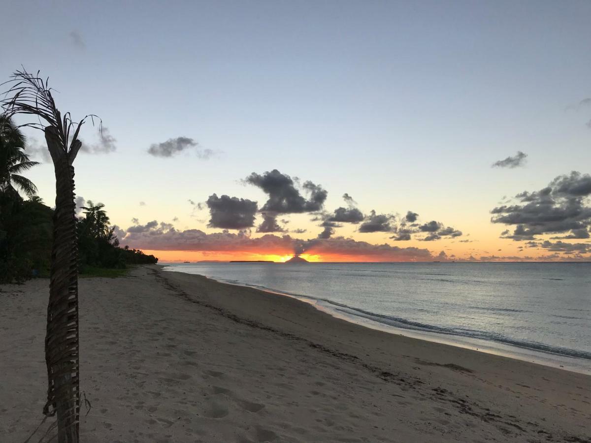 セレニティ ビーチズ リゾート Uoleva Island エクステリア 写真